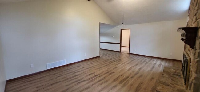 Photo - 3415 Michael Cir