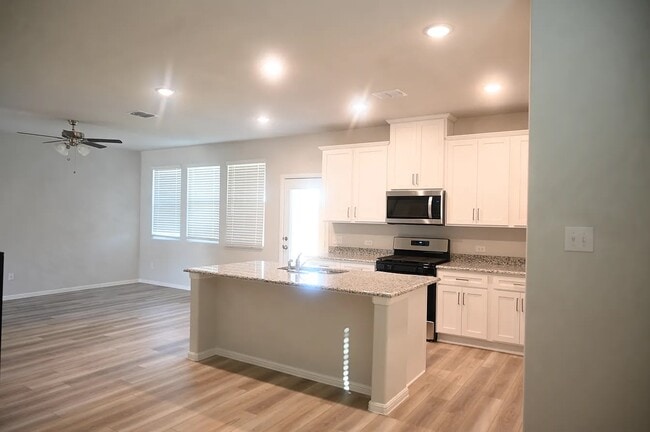 Photo - 1012 Portina Dr