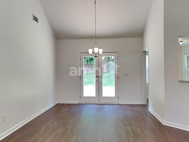Photo - 104 Flagler Way