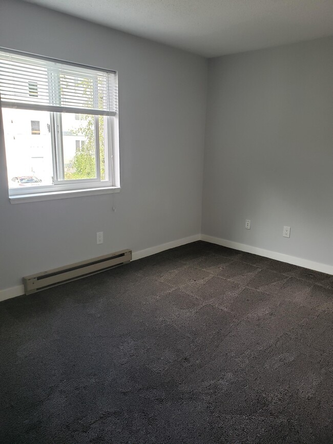 Photo - 4724 Uplands Dr