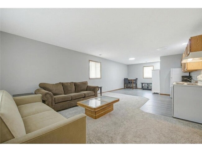 Photo - 226 3rd Ave S