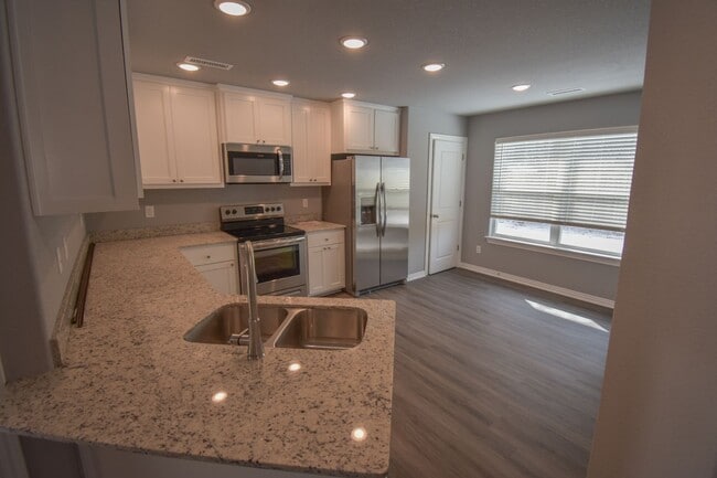 Photo - 3 Bedroom 2 Bath Home in Prairie Grove