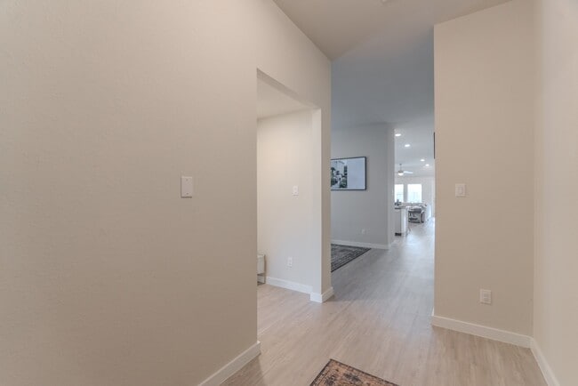 Photo - 22035 Juniper Crossing Dr