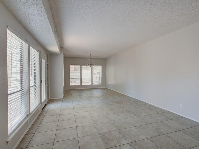 Photo - 8402 Tallwood Dr