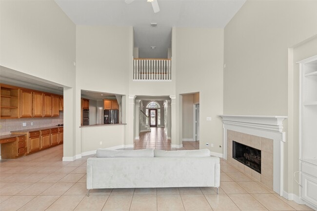 Building Photo - 12131 Cielio Bay Ln