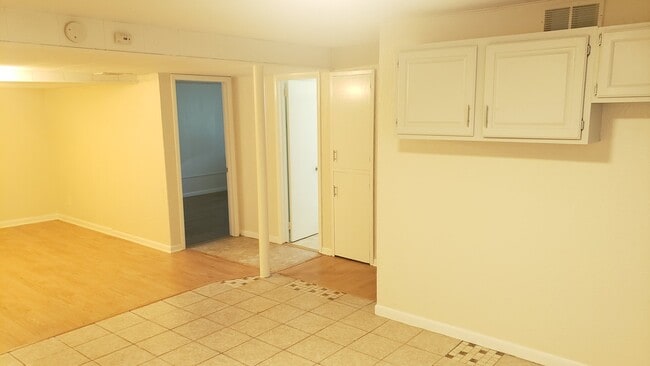 Photo - 6619 Franklin Ave Unit #3