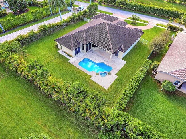 Photo - 611 Ranch Rd