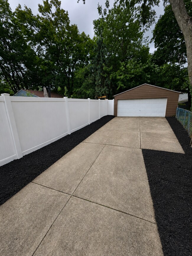 Photo - 3427 Dellwood Rd