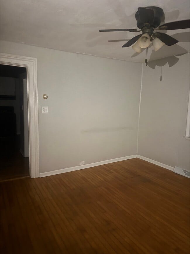 731 N Madison St Unit 1