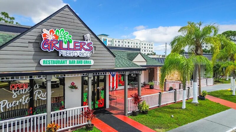 Photo - 2295 Irlo Bronson Mem Hwy Unit Double Bunk Suite