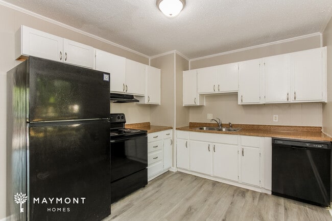 Photo - 285 Piney Grove Rd