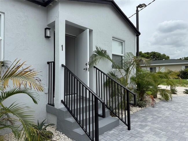 Photo - 1256 NE 110th Terrace Unidad 1