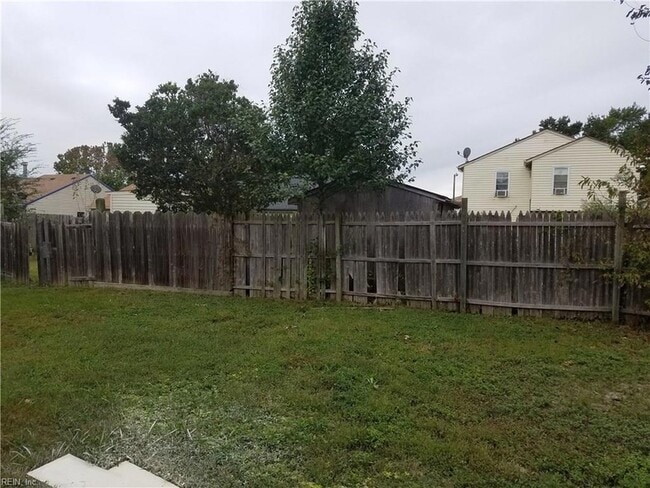 Photo - 1553 Bridle Creek Blvd