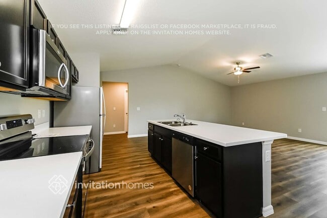 Photo - 23478 Rocket Ave