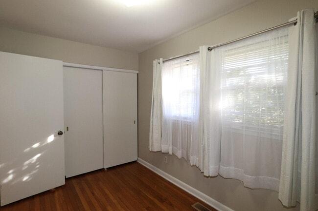 Photo - 501 Westerfield Way