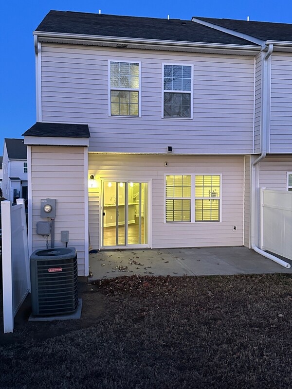 Photo - 3710 Aldeburgh Rd SW