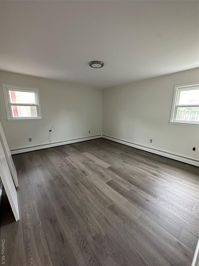 Photo - 450 E Penn St