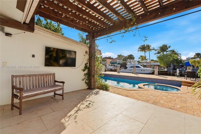 Photo - 401 Coconut Isle Dr