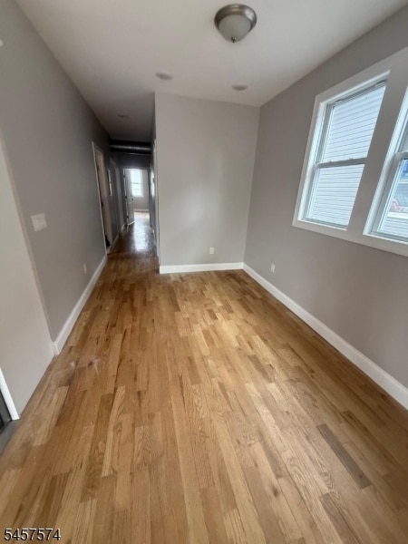 372 E 27th St Unit 201
