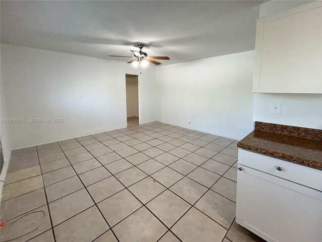 Photo - 3049 NW 9th Ave Unit 9A