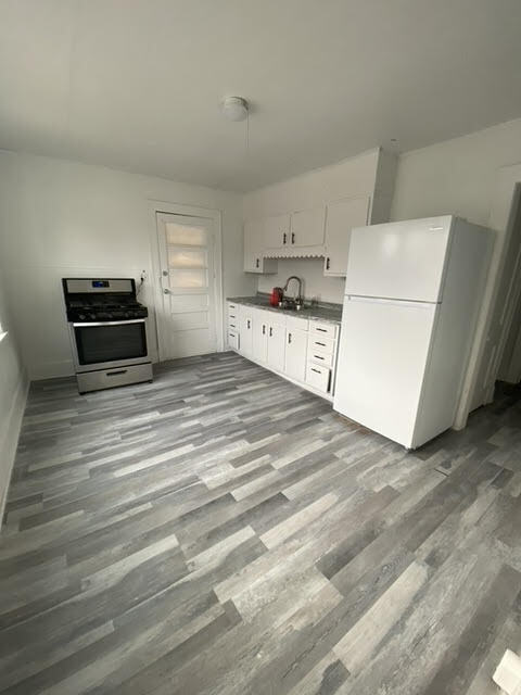 Photo - 27 Linwood Ave House