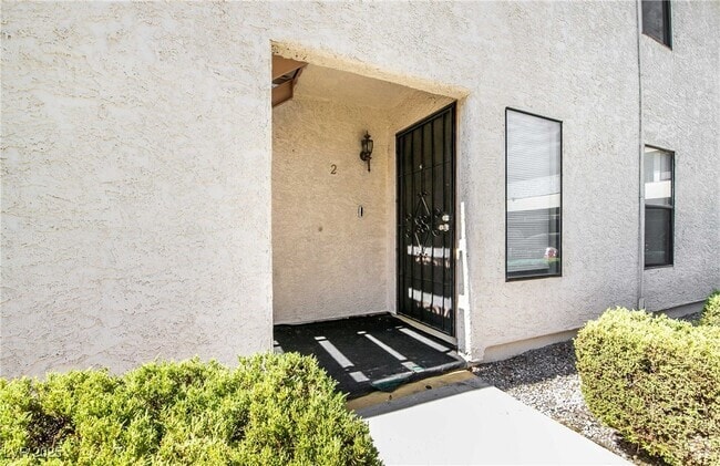 Building Photo - 1311 Del Mar St Unit 102 Rental