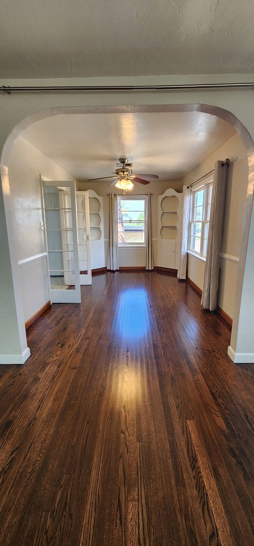 Photo - 5000 Unit 1680