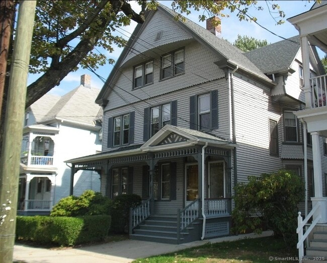 Building Photo - 319 Sherman Ave Unit 1st fl Rental