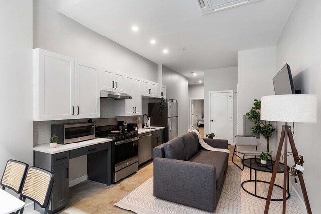 Photo - 205 W 4th St Unidad ID1301397P