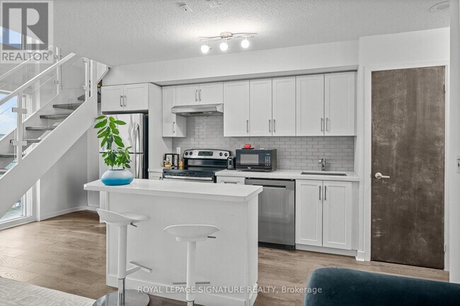 Photo - 155 Legion Rd N Unit 1511