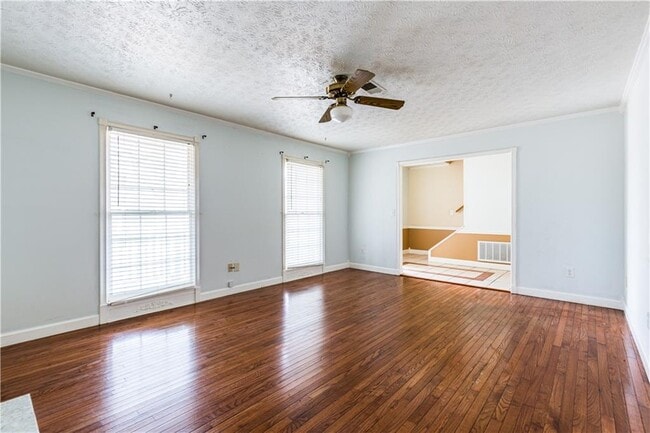 Photo - 1330 Grayland Hills Trail