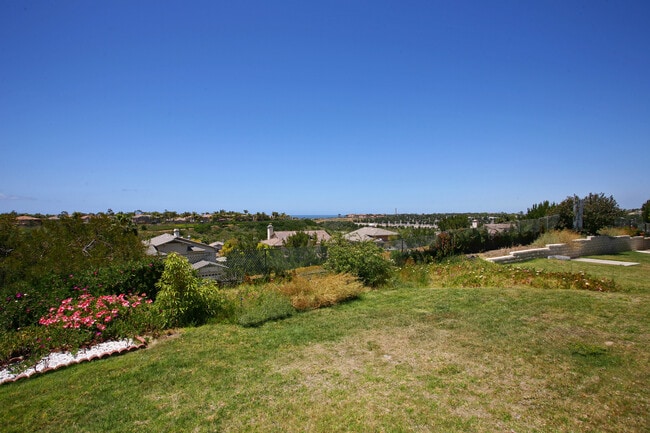 Cottage Row Carlsbad
