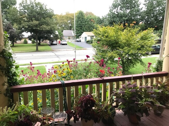 Photo - 1242 E High St Unit #2