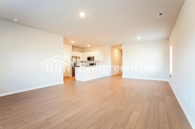 Photo - 17767 Denham Cir