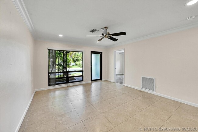 Photo - 2200 NE 54th St