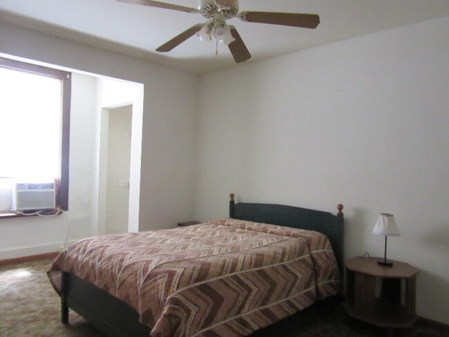 Photo - 970 Washington Ave