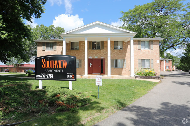 Building Photo - Southview Apartments