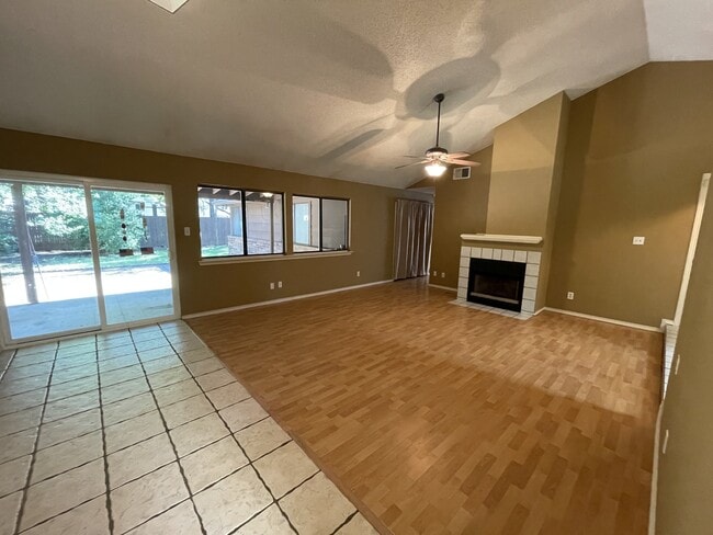 Photo - 3202 Fairview Dr