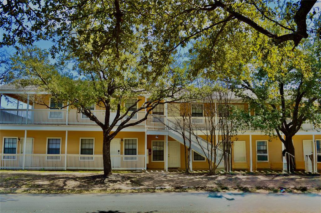 Photo - 619 W 37th St Unidad 204
