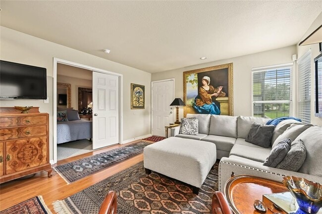 Photo - 7685 Northcross Dr Unidad 304
