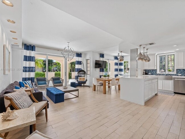 19116 Fisher Island Dr Unit 19116