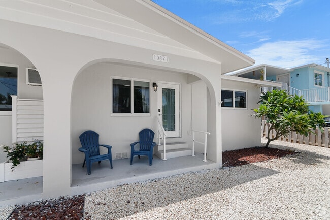 Building Photo - 10871 7th Ave Gulf Rental