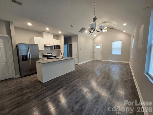 424 Queens Rd