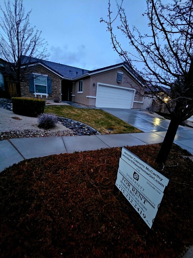 Building Photo - Del Web 55+ fully remodeled