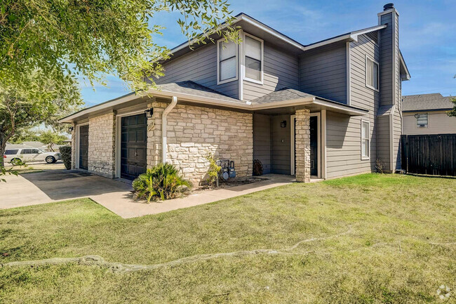 Building Photo - Rock Springs Duplexes Rental