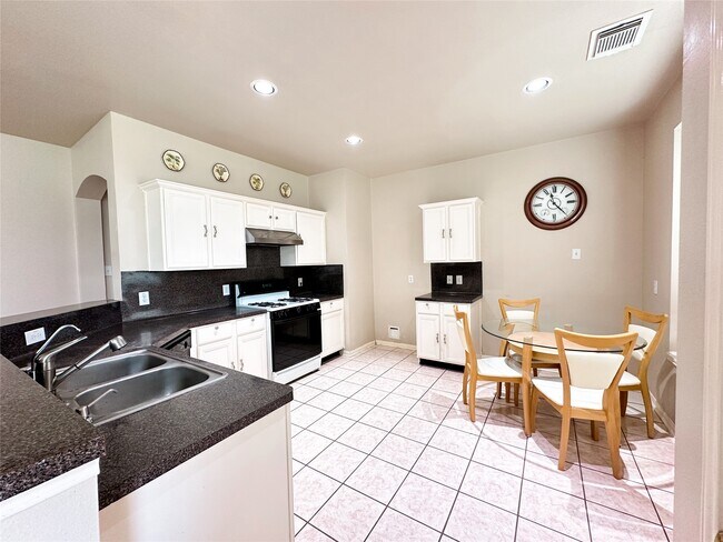 Photo - 11815 Champions Grove Ln