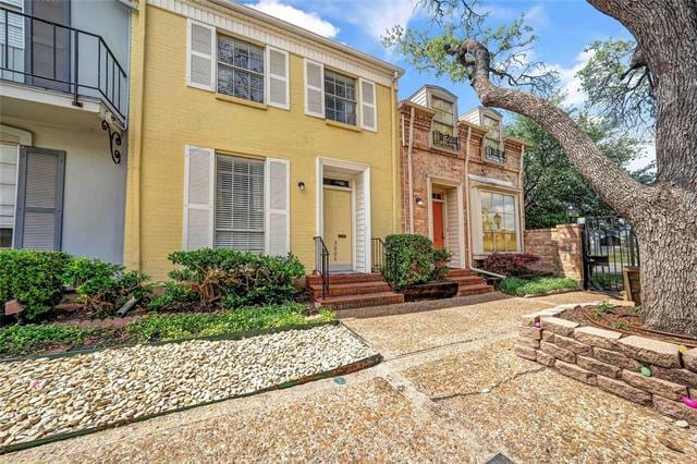 Building Photo - 3006 Brockbank Ct Unit 3006