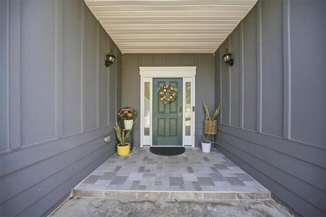 Photo - 1885 Nichols Landing Way