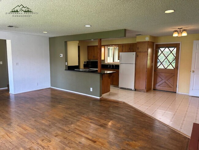 Photo - 4 Bedroom Home in Hayden Bridge Area w/ La...