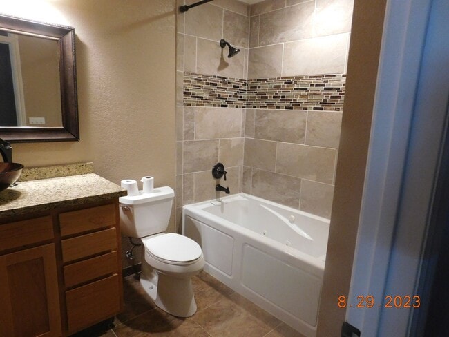 Photo - 1131 N Mono Ct